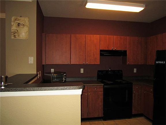 5th image of 300 E South St Unit 6010