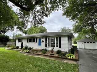 4207 E Spruce St, Decatur, IL 62526