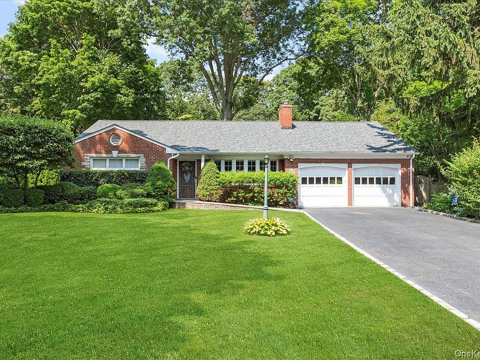 1st image of 277 W Neck Road