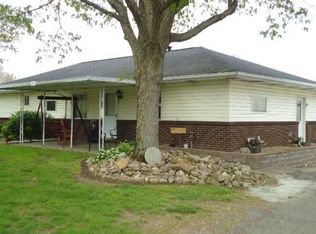 389 Hodgson Rd, Darlington, PA 16115