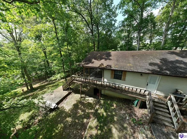890 Spring Shores Ln, Hardinsburg, KY 40119