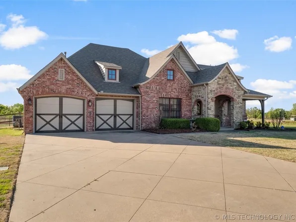 25235 Creek Bank Trl, Claremore, OK 74019