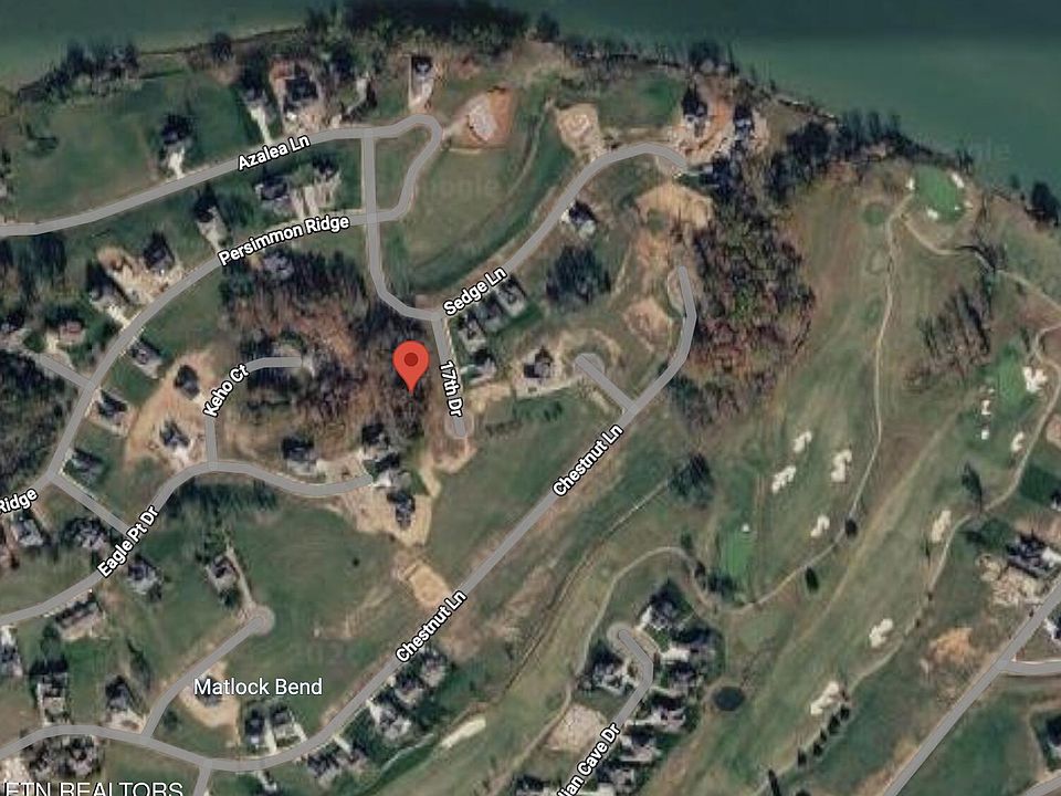 2nd image of 180 17th Dr