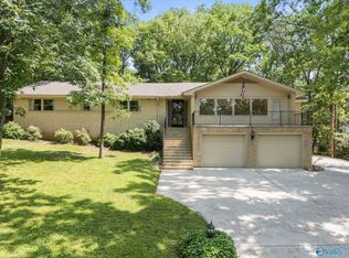 2306 Big Cove Rd SE, Huntsville, AL 35801