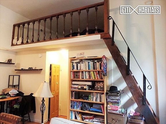 5th image of 19 W 76th St APT 2A