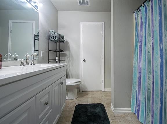 3rd image of 7704 Settlement Dr