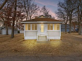 35 Lincoln Hwy, Wareham, MA 02571