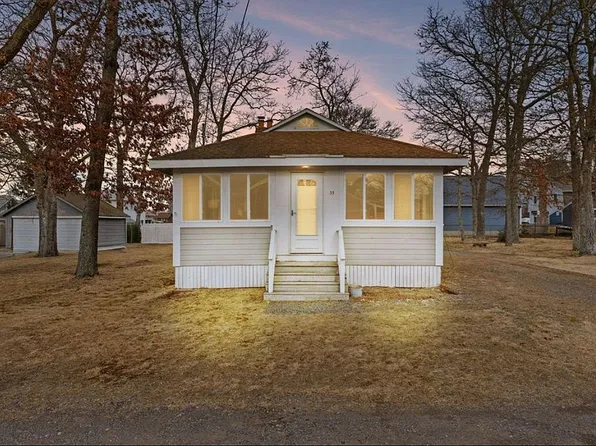 35 Lincoln Hwy, Wareham, MA 02571