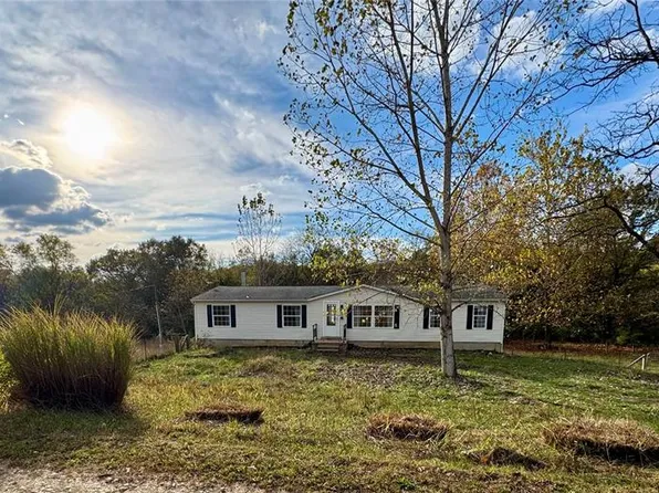 425 Misty Valley Ln, Beaufort, MO 63013