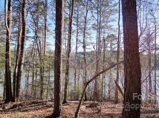 5070 E Harbor View Dr #15, Granite Falls, NC 28630