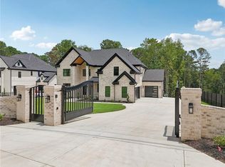 1291 E M Croy Rd, Buford, GA 30518