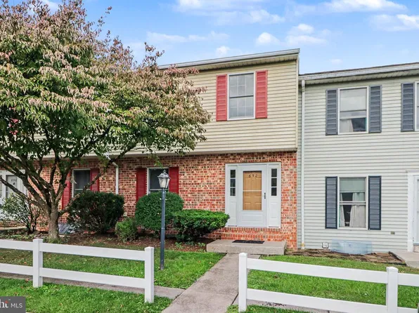 652 Allenview Dr, Mechanicsburg, PA 17055