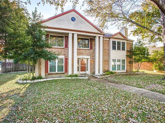 2nd image of 2246 Villawood Ln