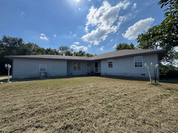 20619 E Highway 9 Unit B, Stigler, OK 74462