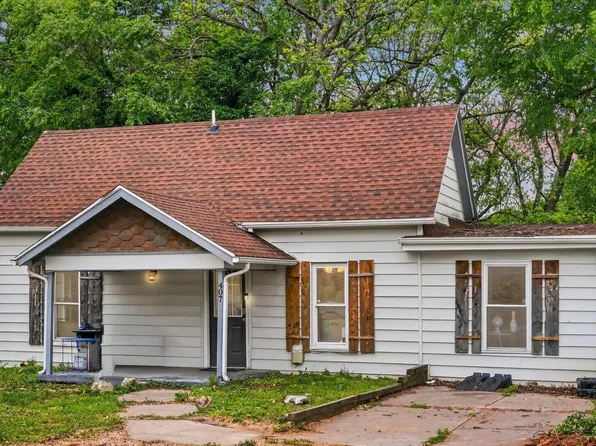 407 S Clarke Avenue, Clever, MO 65631