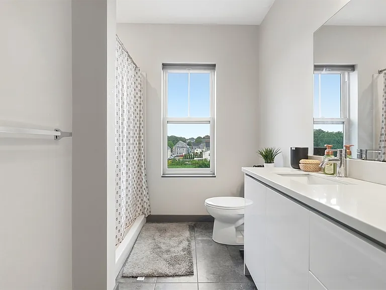 145 Newbury Ave #18 — Photo 13