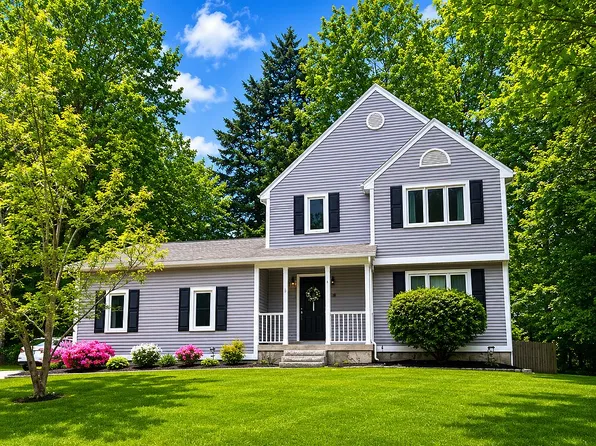 10 Tattan Farm Rd, Worcester, MA 01605