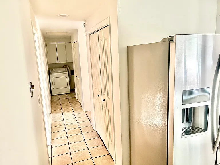 1808 N 20th Ave #A-B — Photo 8
