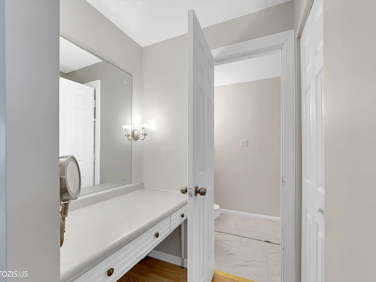 7509 Country Ln #1N — Photo 8