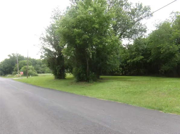 220 E 15th Ave, Corsicana, TX 75110