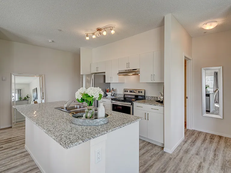 73 Skyview Point Cres NE — Photo 152