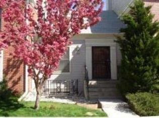 934 Ivanhoe St, Denver, CO 80220