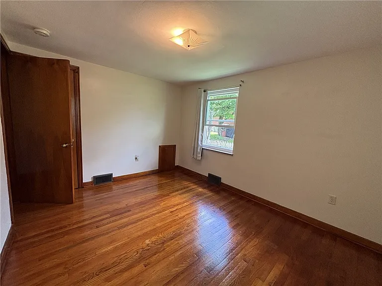 809 Carbon Rd — Photo 36