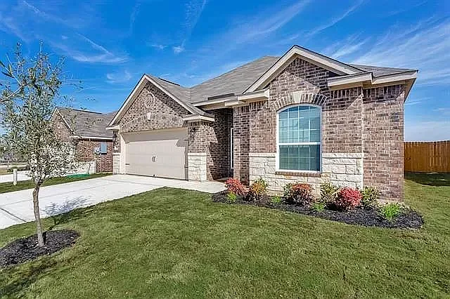 3 bed, 1769 sqft, $2,695 — Photo 3
