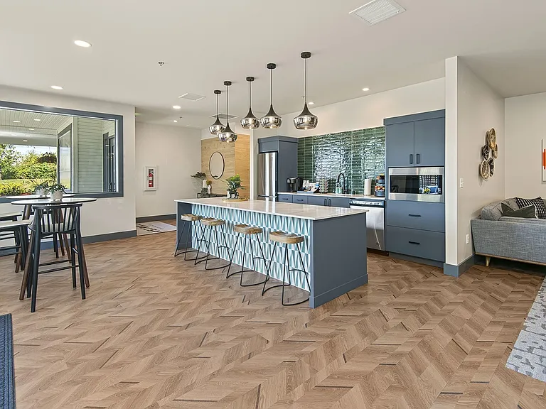 Astral Apartments — Photo 44