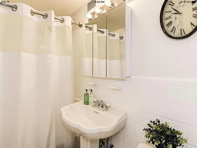 4200 Cathedral Ave NW #818 — Photo 6