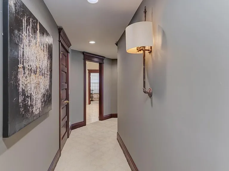 1499 Sheridan Rd — Photo 32
