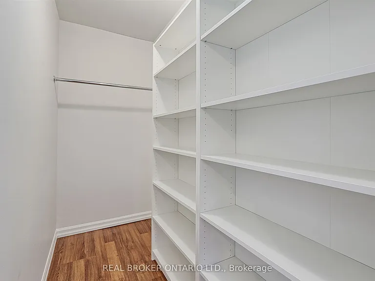 3065 Queen Frederica Dr #707 — Photo 24
