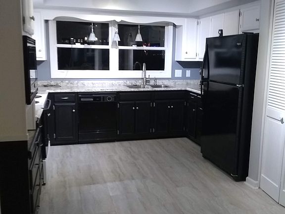 Renovated Tuxedo Kitchen