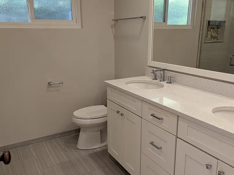 3418 Greenmeadow Dr — Photo 8