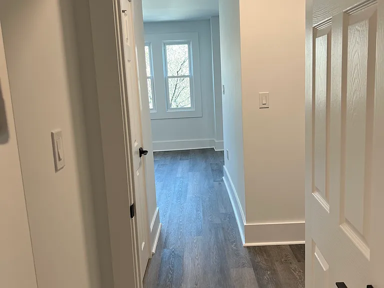 270 Keswick Ave — Photo 7