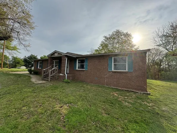 1784 Howard Dickerson Rd, Pembroke, KY 42266