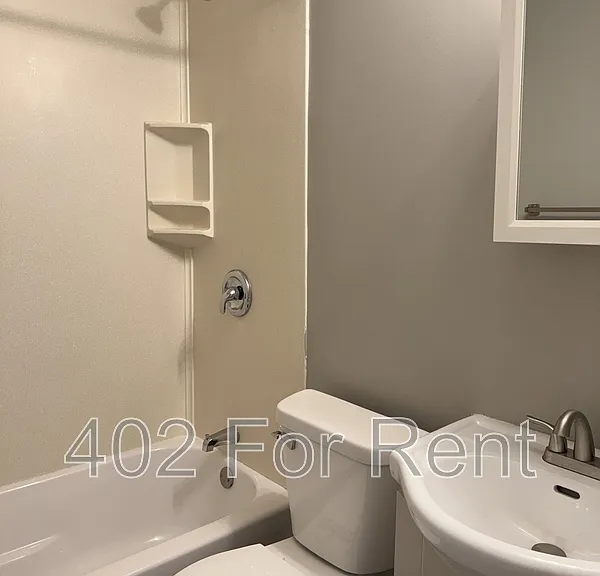 1010 S 29th St #7 — Photo 8