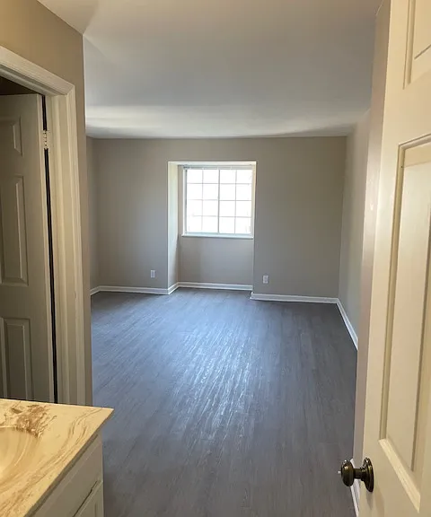 Stone Ridge Apartments — Photo 11