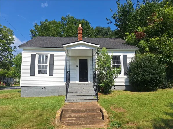 212 S 5th Ave, Lanett, AL 36863