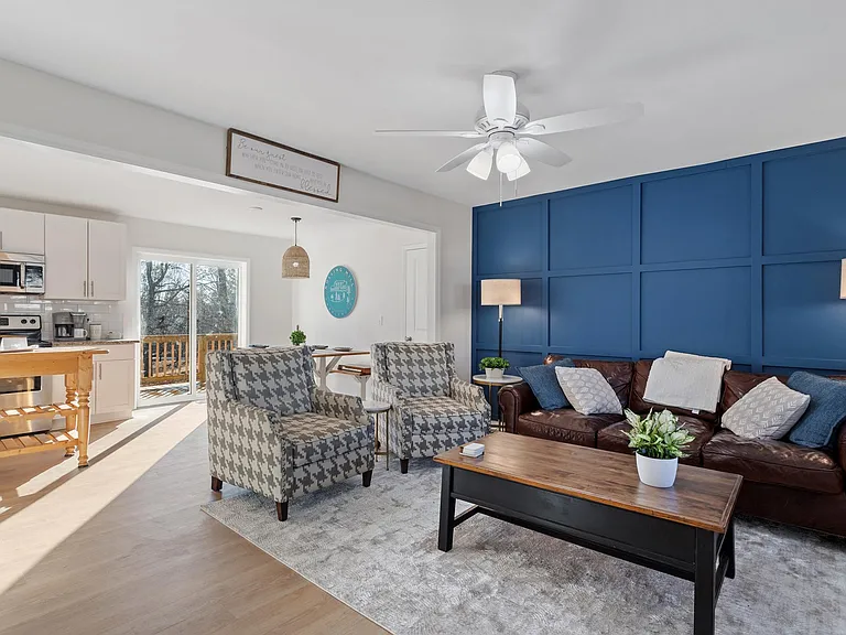 top quality and super comfortable furnishings
