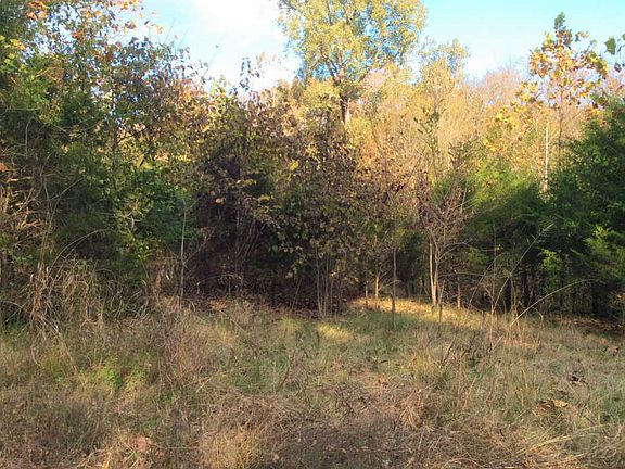 3rd image of 5031 Hemlock Ave