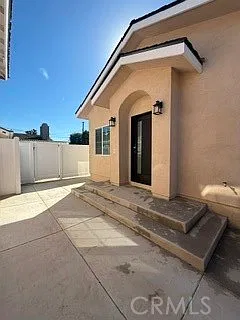 2 bed, 800 sqft, $3,100 — Photo 3