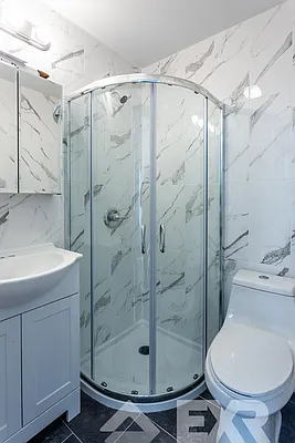 Rented by EXR | media 13