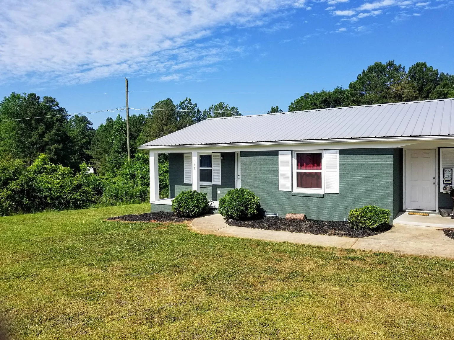 307 Keowee Trail, Seneca — Photo 3