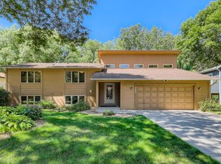 5538 W Danube Rd, Minneapolis, MN 55432