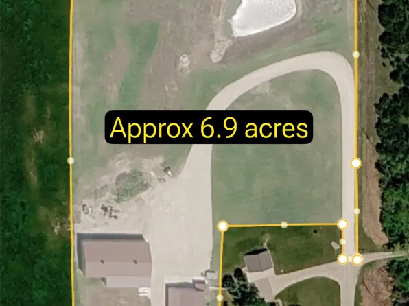 2 East St, Corning, IA 50841