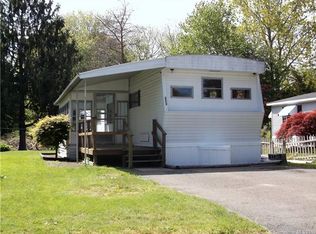 213 F St, Groton, CT 06340