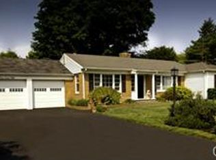 4 Knobhill Rd, Norwalk, CT 06851