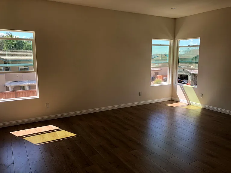 3248 Chase Rd — Photo 11