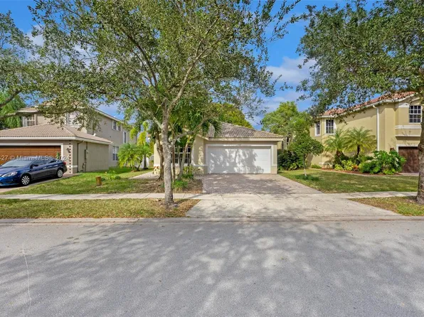 16427 SW 28th Ct, Miramar, FL 33027